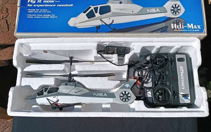 Heli-Max Comanche CX RTF Coaxial Micro Toy Helicopter Boxed Transmitter Turns On But No Connection