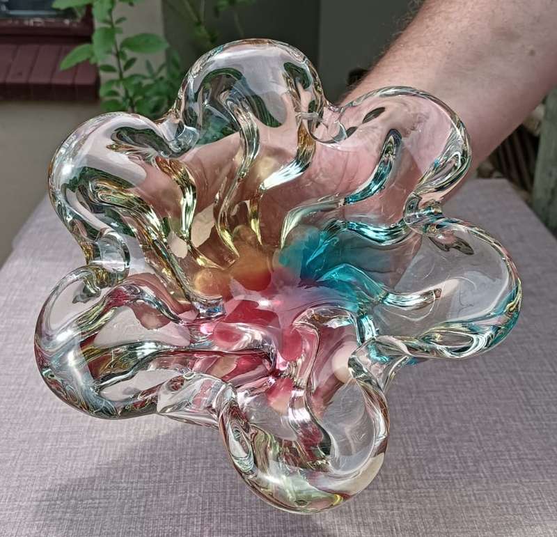 Gorgeous Murano Rainbow Sommerso Glass Bowl 21cm Wide No 2 of Two on Auction