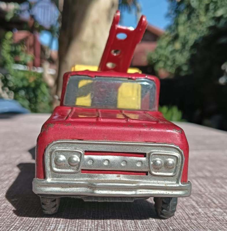 Vintage 1950s Japanese Red and Yellow Tin Windup Powered Shovel Construction Truck  Missing Shovel
