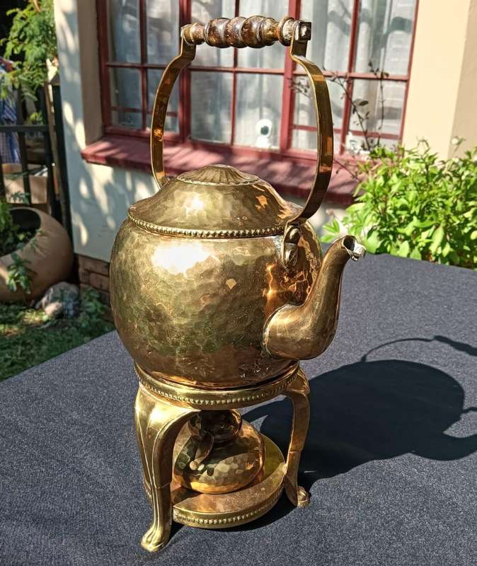 Very Rare Antique pre WW2 era Kallmeyer & Harjes (K&H) Germany Brass Teemachine Spirit Kettle