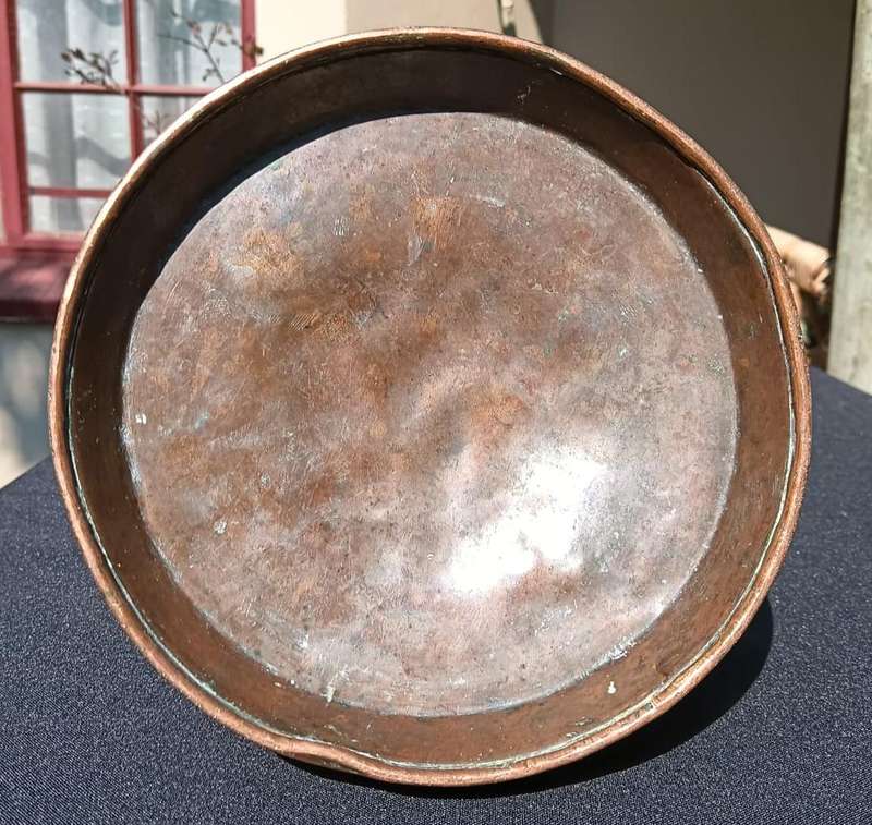 Antique English ½ Gallon Copper Jug with King George V (1910-1936) Hallmark