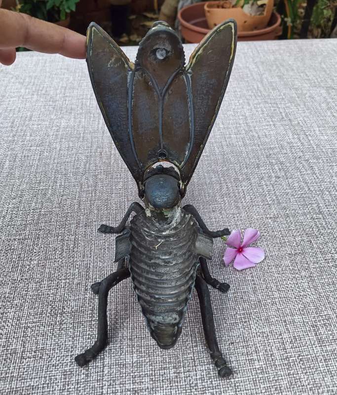 Weird Large 19cm Long Brass Fly Bug Ashtray Trinket Box Vintage 2nd of 2 on Auction
