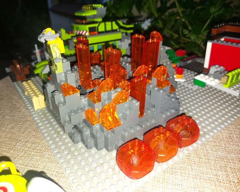 Lego City Volcano Exploration Base Set 60124 Around 80% Complete