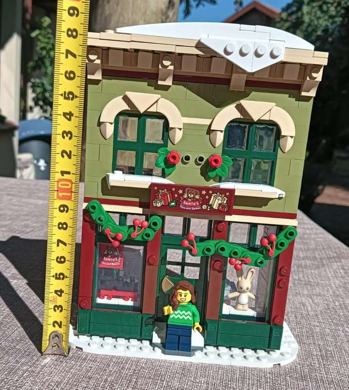 Lego Creator Holiday Main Street Toy Store Part of Set 10308 - Around 98% Complete - Retired 2024