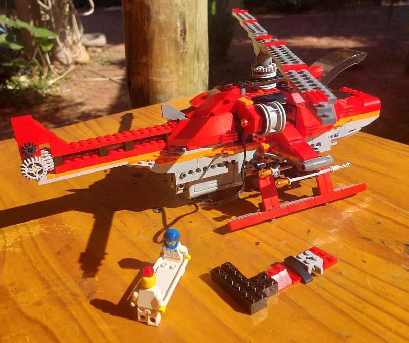 Motorized Lego Creator 4895 Helicopter Motion Power Set - Battery Box + Motor Working! Retired 2007