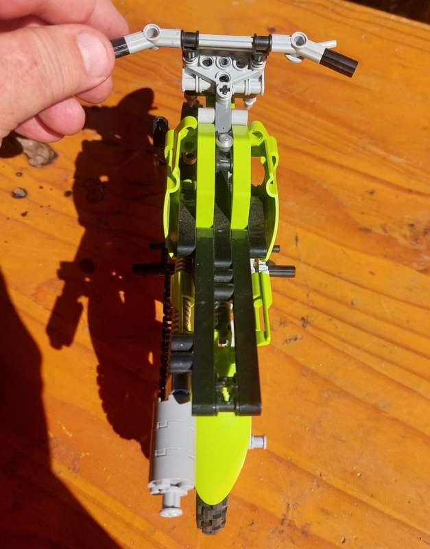 Lego Technic 8291 Dirt Bike Set with Chain Driven Engine - Introduced 2008 Retired 2009