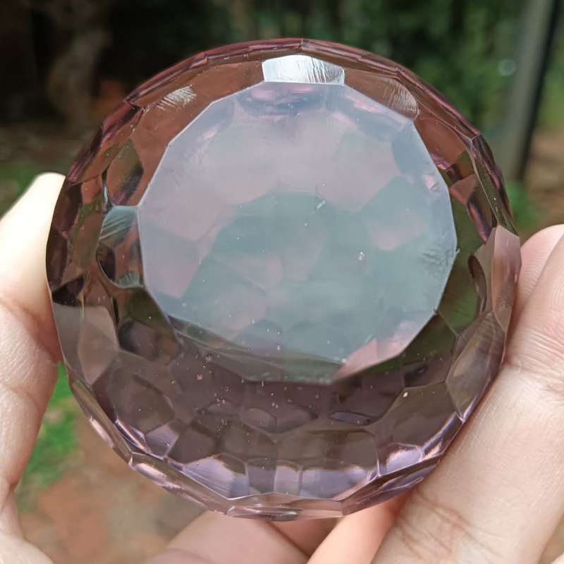 Pair of Lilac Facetted Cut Chrystal Spheres 12cm (2kg) and 6.5cm (300g) Diameters