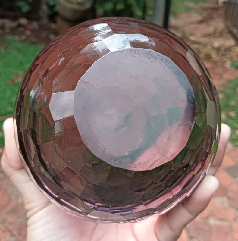 Pair of Lilac Facetted Cut Chrystal Spheres 12cm (2kg) and 6.5cm (300g) Diameters
