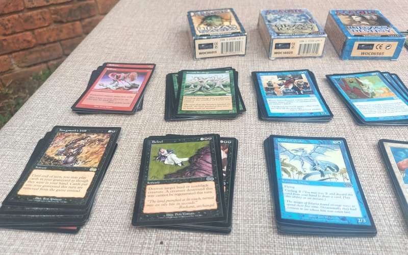 Large 370 Card Magic The Gathering Urzas Block Collection: 3 Complete Theme Packs plus extra Urzas