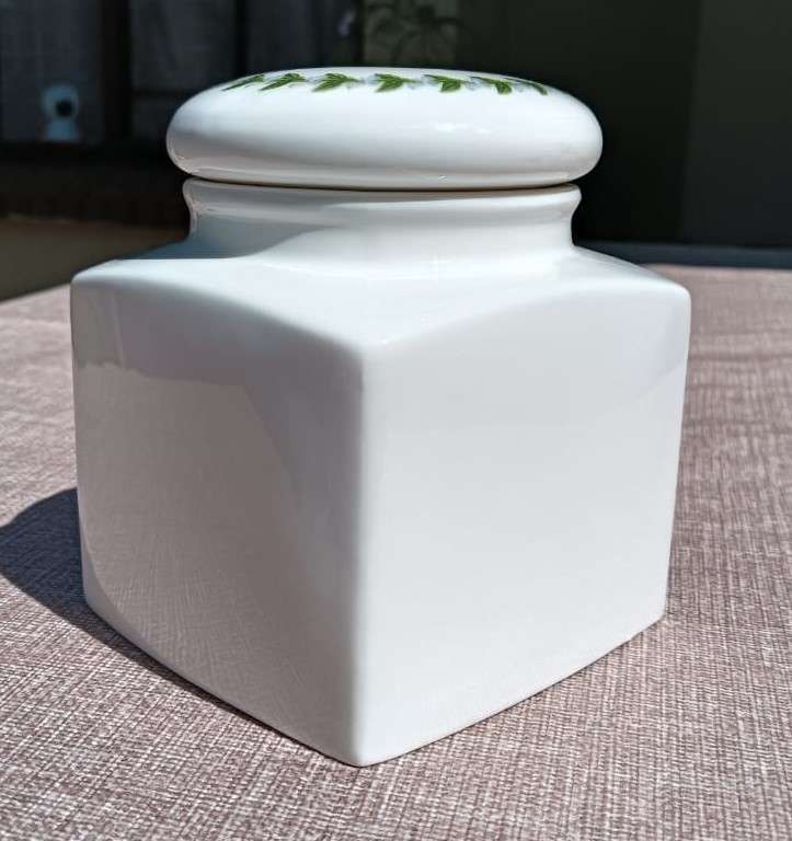 MAXWELL & WILLIAMS DESIGNED FRAGRANT GARDEN 750ML SUGAR CANISTER
