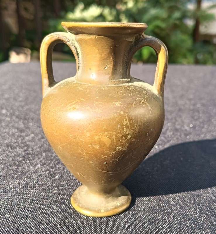 Brass or Bronze Amphora Shaped Vase Small 8cm high but Heavy 289g