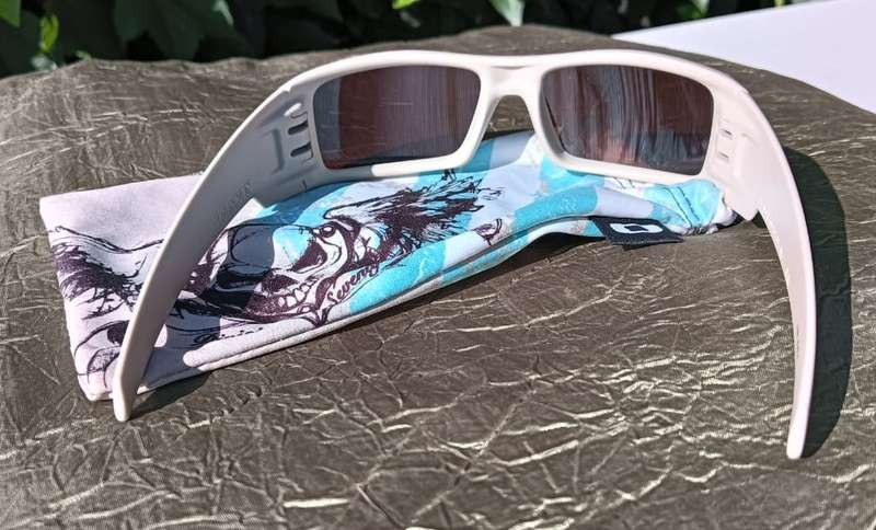 Oakley Gascan 2005 Flying Tigers Matte Sand Blue Sunglasses 12-784 55-16