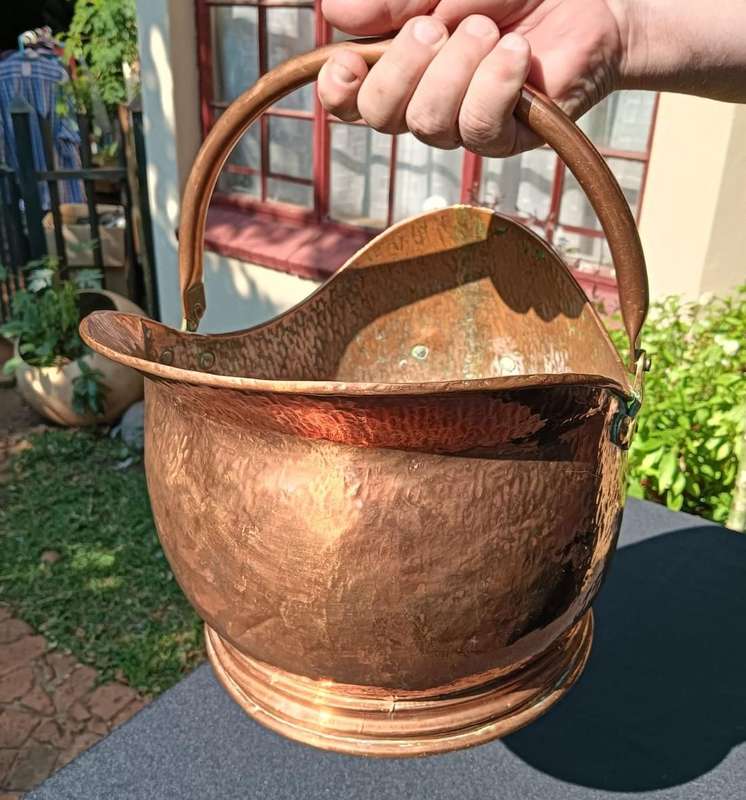 Vintage 1950s Peerage English Copper Helmet Coal Scuttle with Copper Handle
