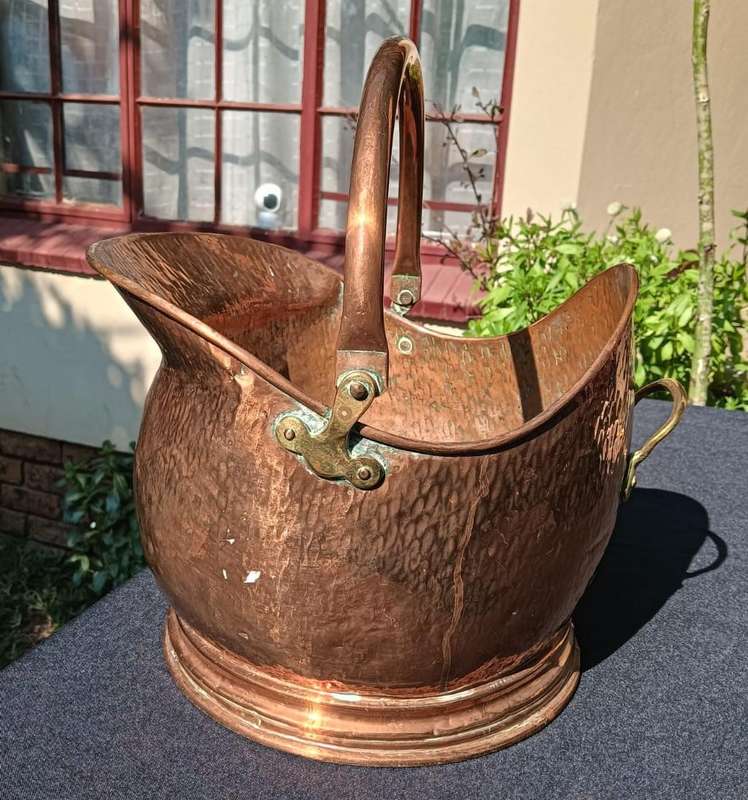 Vintage 1950s Peerage English Copper Helmet Coal Scuttle with Copper Handle