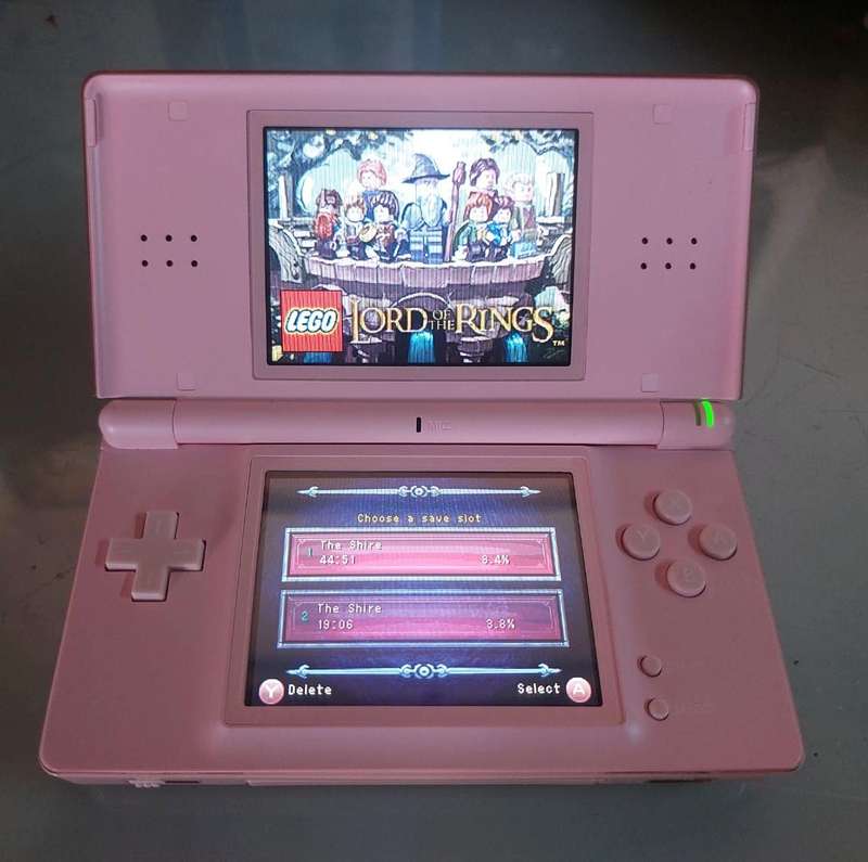 Coral Pink 2006 Nintendo DS Lite Console Good Working Condition with 2 Styluses and 2 Games