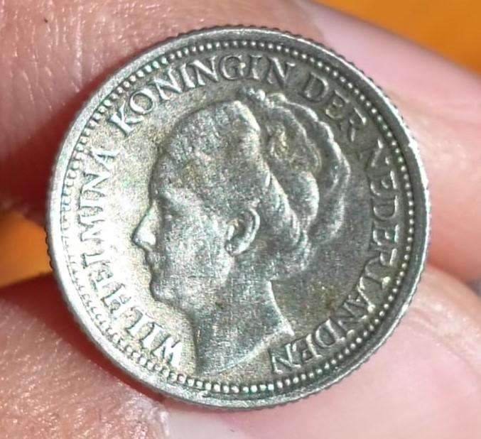 WW2 Resistance Queen Wilhelmina 25 and 10 cents Silver (640) Cufflinks