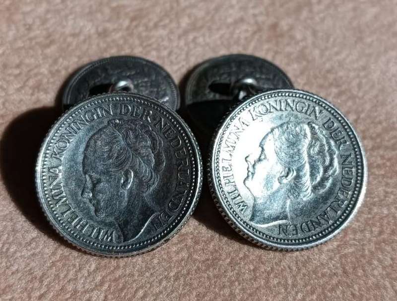 WW2 Resistance Queen Wilhelmina 25 and 10 cents Silver (640) Cufflinks