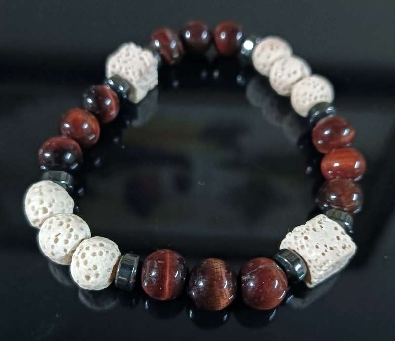 Red Jasper and White Lava Stone Beaded Bracelet