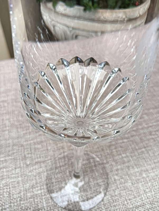 Two Remy Martin Louis VIII Cognac Glasses  Uniquely Hand Blown  Not Easy to Get!