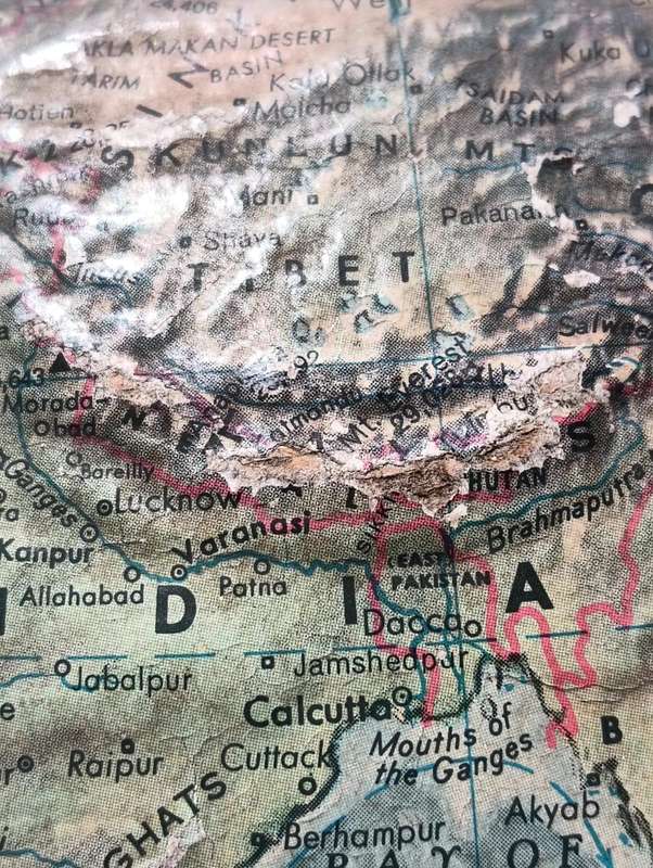 Large Replogle Globe Chicago USA Circa 1965-1971 with Raised 3D Mountains 30cm Diam