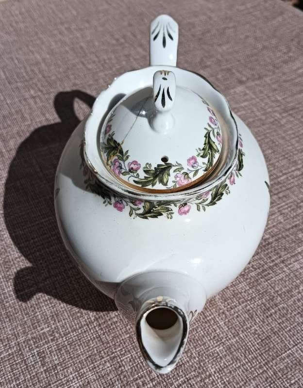 Royal Albert Gotsworld Pattern Teapot, Milk Pitcher and Sugar Bowl Circa 1935-1940 Lid Teapot Repair