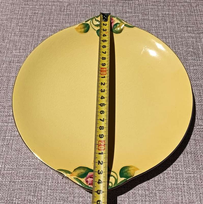 HAND PAINTED 1930S GRIMWADES ROYAL WINTON YELLOW ROSEBUD PATTERN TWO HANDLED PLATE