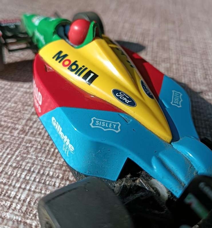 Scalextric Benetton Ford B189 F1 Slot Car 1992 Allessandro Nanini  Missing One Goodyear Tyre