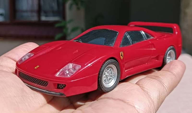 Shell V Power Ferrari 1:38 Scale Plastic Cars with 0.5W Pullback Motion