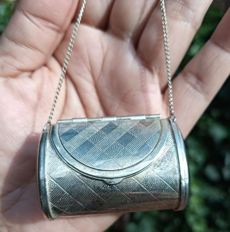 Exquisite Carlo Zucconi Designed Silverplated Miniature Jewellery Handbag / Pillbox