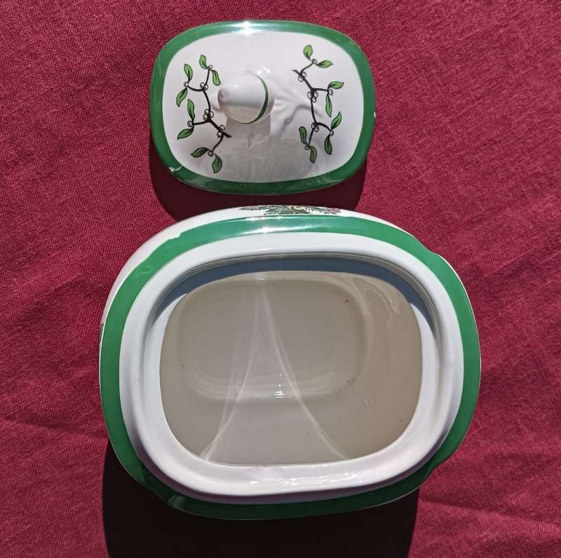 Rare Spode England Christmas Tree Pattern (1938-2008) Sugar Bowl  Some Rim Chips