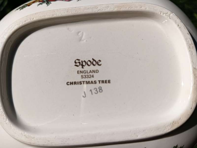 Rare Spode England Christmas Tree Pattern (1938-2008) Sugar Bowl  Some Rim Chips