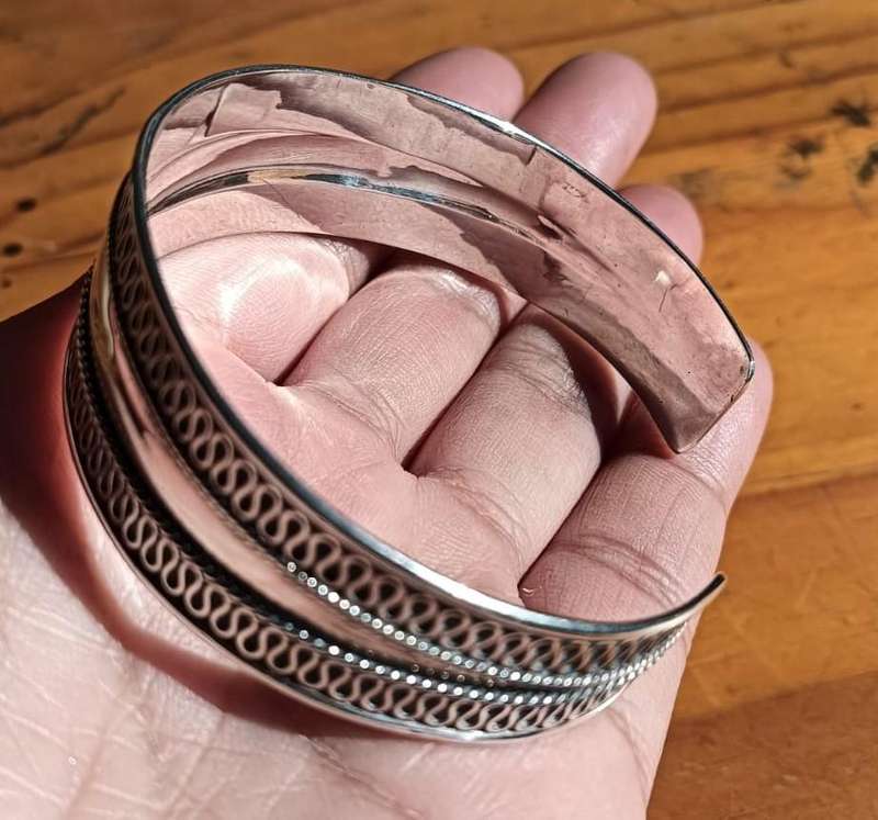 Sterling Silver 16.97g Bangle with Intricate Celtic Knot Design
