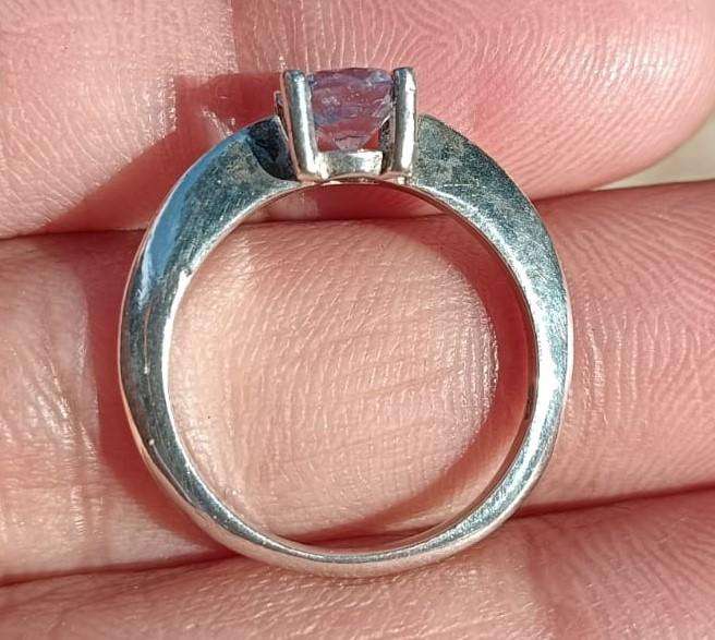 Exquisite Sky Blue Topaz Sterling Silver Ring Size 4.5