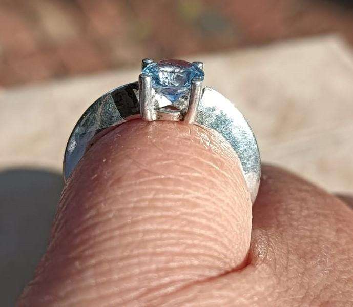Exquisite Sky Blue Topaz Sterling Silver Ring Size 4.5