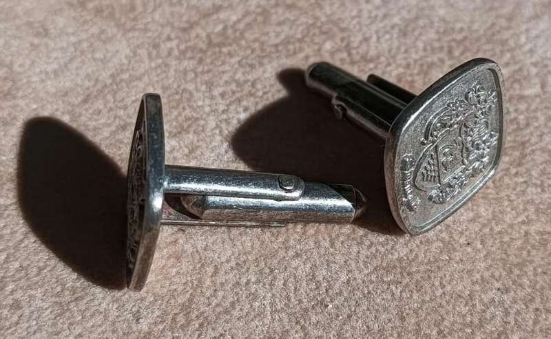 Swanepoel Family Crest Silver Cufflinks - Stamped "Silver" 11.1G