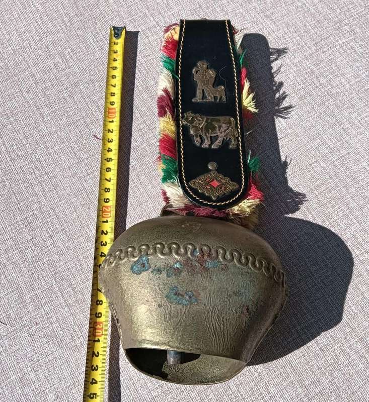 Awesome Large Swiss Brass Cow Bell - Bell Width 14cm - Nice Sound with Clapper In Tact