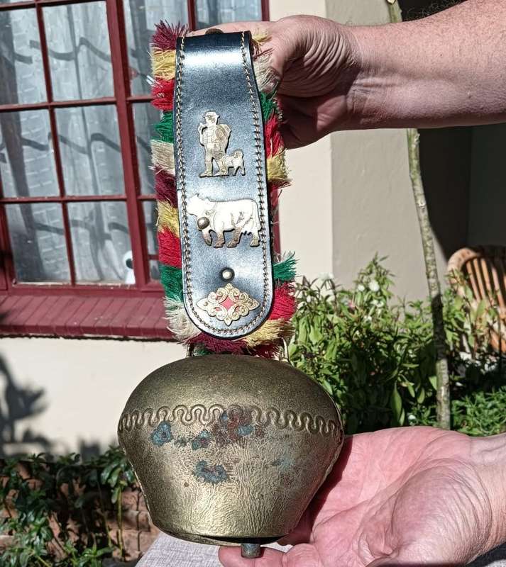 Awesome Large Swiss Brass Cow Bell - Bell Width 14cm - Nice Sound with Clapper In Tact