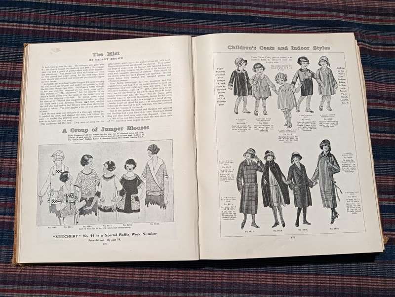 A 1924 The Girls Own Annual Hardcover Book Edited Flora Klickmann Publisher William Gloves and Sons