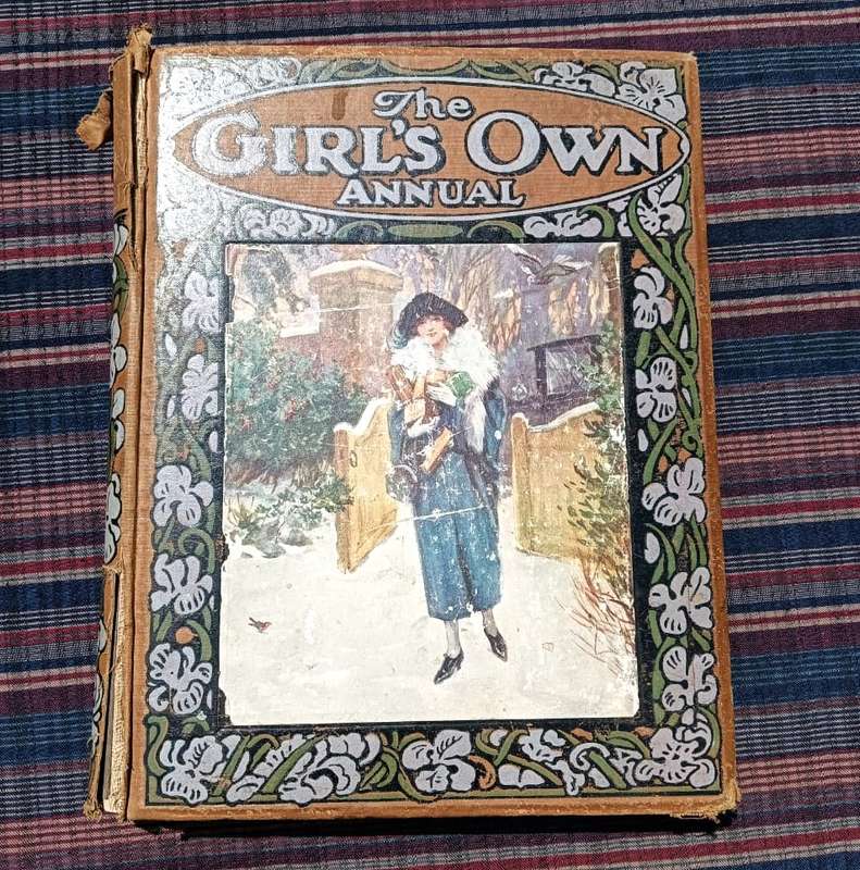 A 1924 The Girls Own Annual Hardcover Book Edited Flora Klickmann Publisher William Gloves and Sons