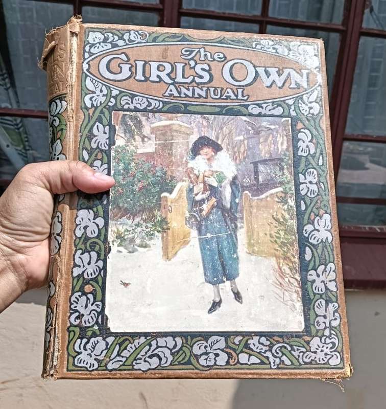 A 1924 The Girls Own Annual Hardcover Book Edited Flora Klickmann Publisher William Gloves and Sons