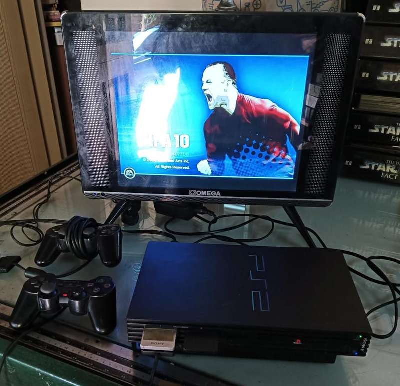 Sony Playstation 2 Fat Console Model 30002 Working with 2 Controllers and Fifa 10 Game