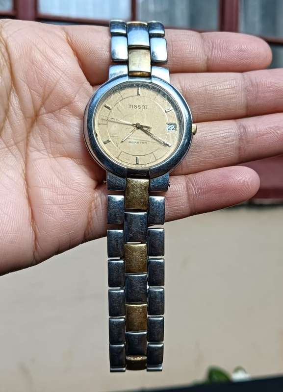 Vintage Tissot Seastar T261 Mens Quartz Watch - Not Tested with Battery - Sold As Is