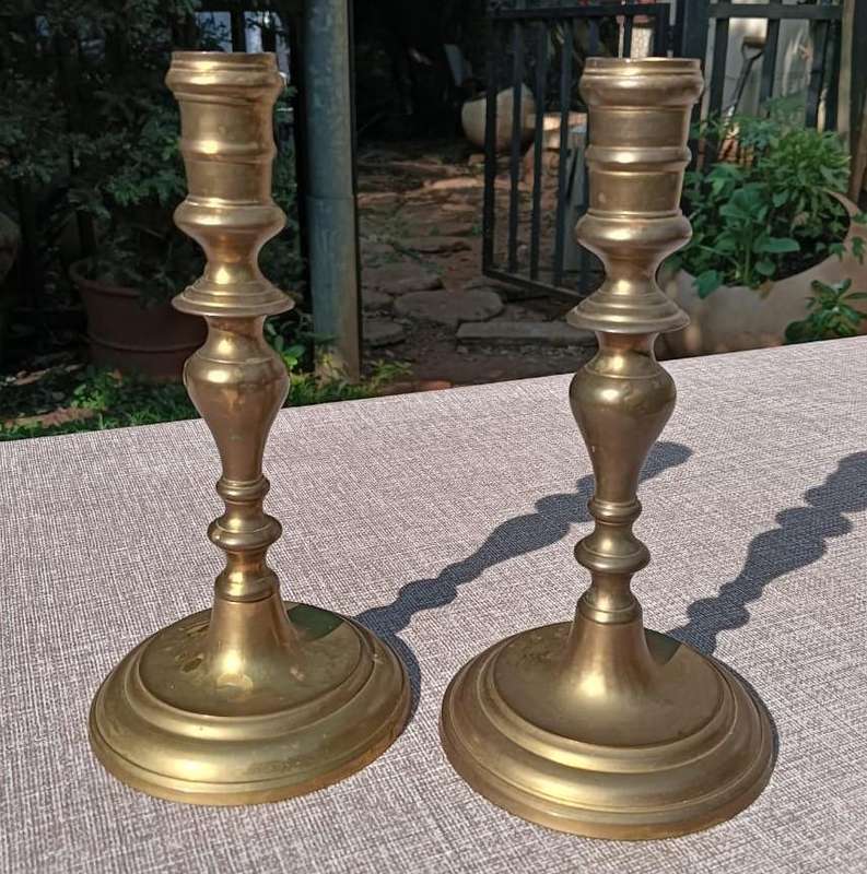 Pair of Vintage Solid Brass Taper Georgian Style Candlesticks 22cm High 364g Each