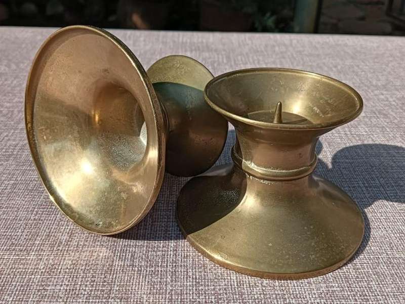 Pair of Vintage Solid Brass Pillar Church Style Candlesticks 8cm High 321g Each