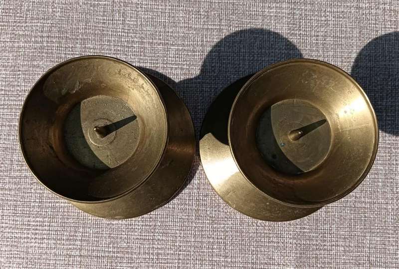 Pair of Vintage Solid Brass Pillar Church Style Candlesticks 8cm High 321g Each