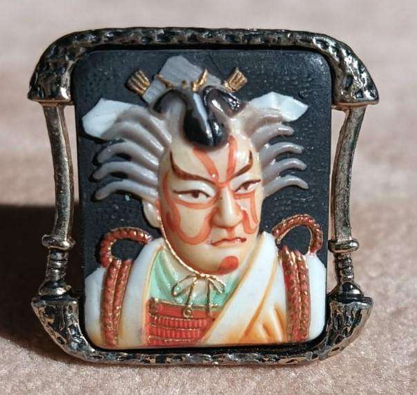 Japanese Arita Toshikane Porcelain Samurai Warrior Gold Tone Cufflink Vintage 1960s