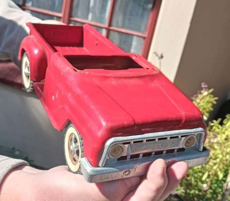 Rare 1960s Tonka Red Stepside Truck Model 302  Top Cabin Missing - Collectable Retro Steel Truck