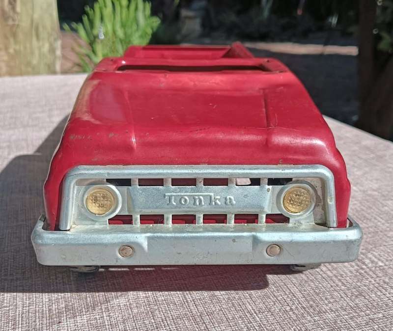 Rare 1960s Tonka Red Stepside Truck Model 302  Top Cabin Missing - Collectable Retro Steel Truck