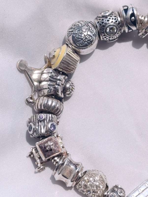 Sterling Donna Mia Completed Charm Bracelet