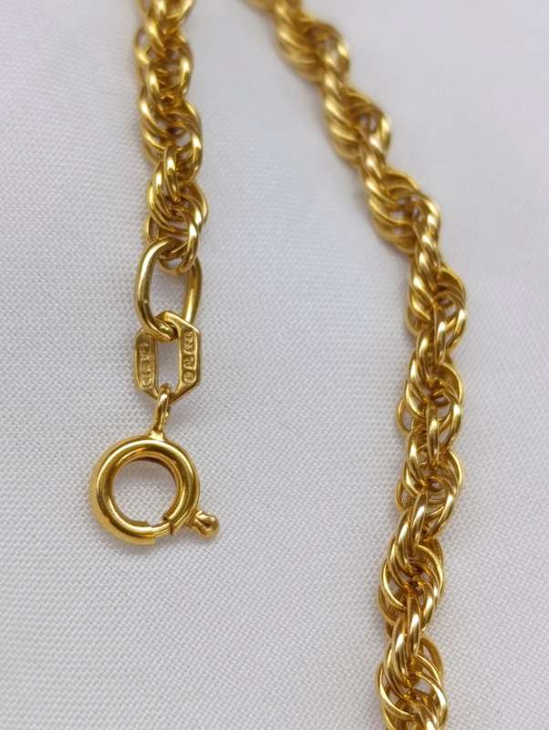 9ct Gold 4MM Vintage Rope Chain